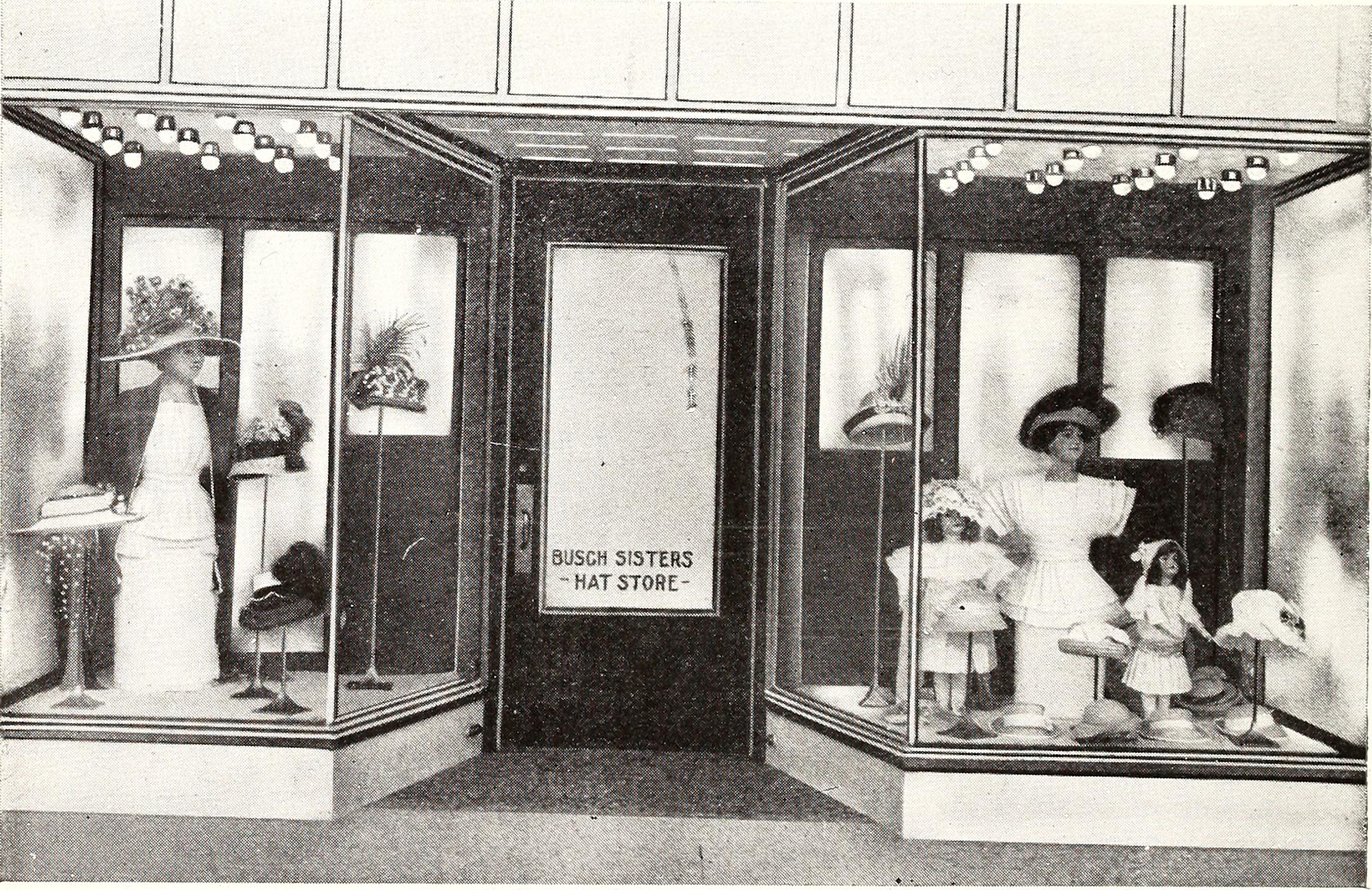 Helena Price, American performer & clip creator