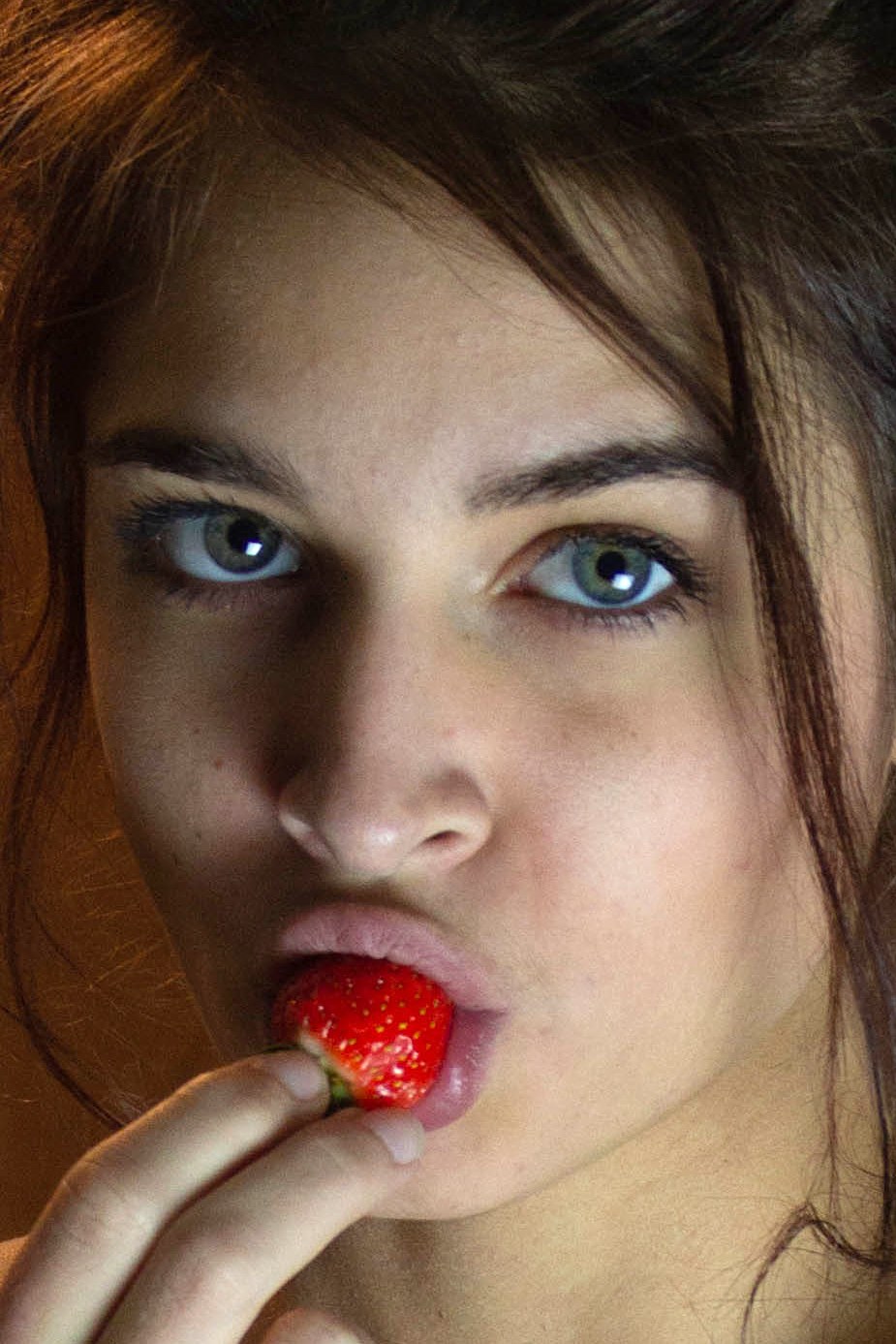 Zoey Kush photograph